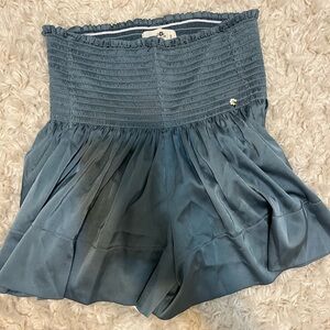 Natural life shorts